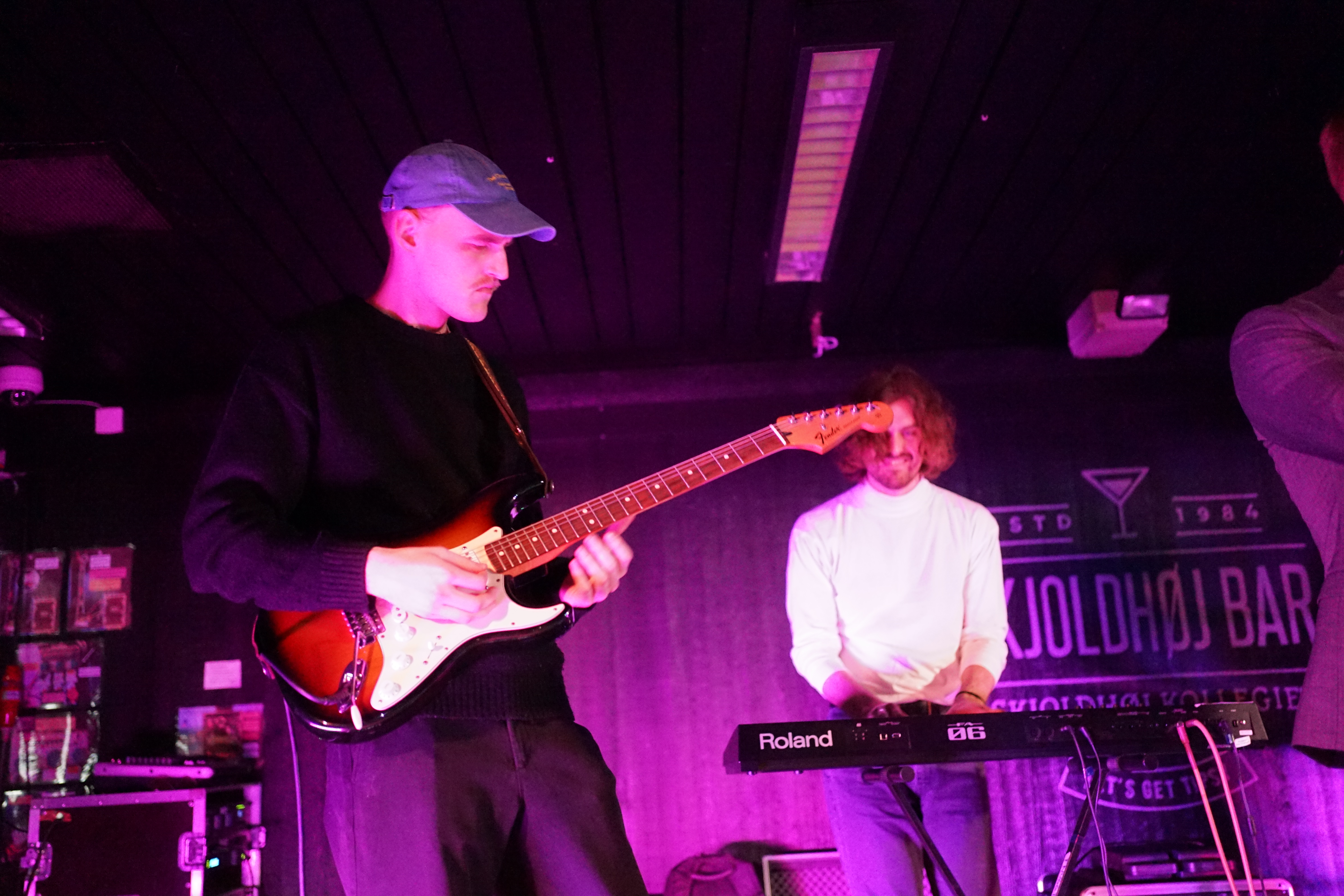 Martin, guitarist